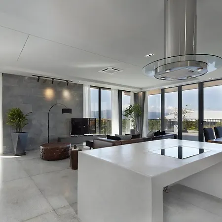 The Sense Apartment - Modern, Near My An Beach Da Nang Exterior photo