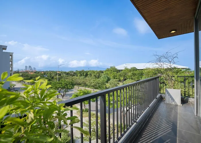 The Sense Apartment - Modern, Near My An Beach