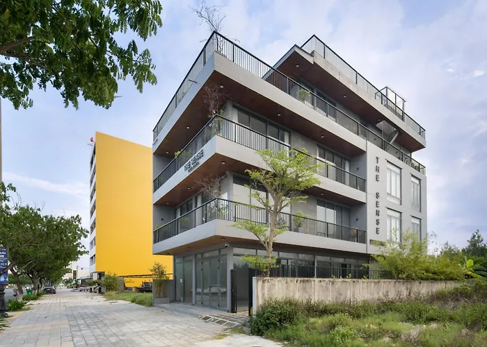 The Sense Apartment - Modern, Near My An Beach